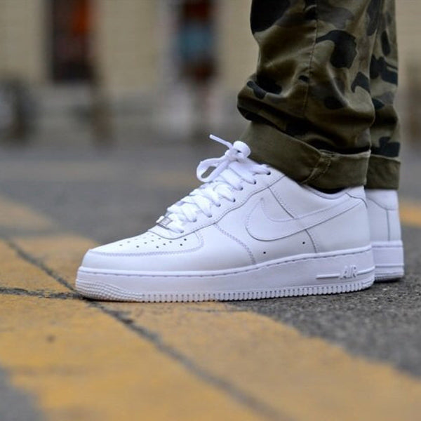 Nike Air Force One Clásico – El Ícono que Nunca Pasa de Moda